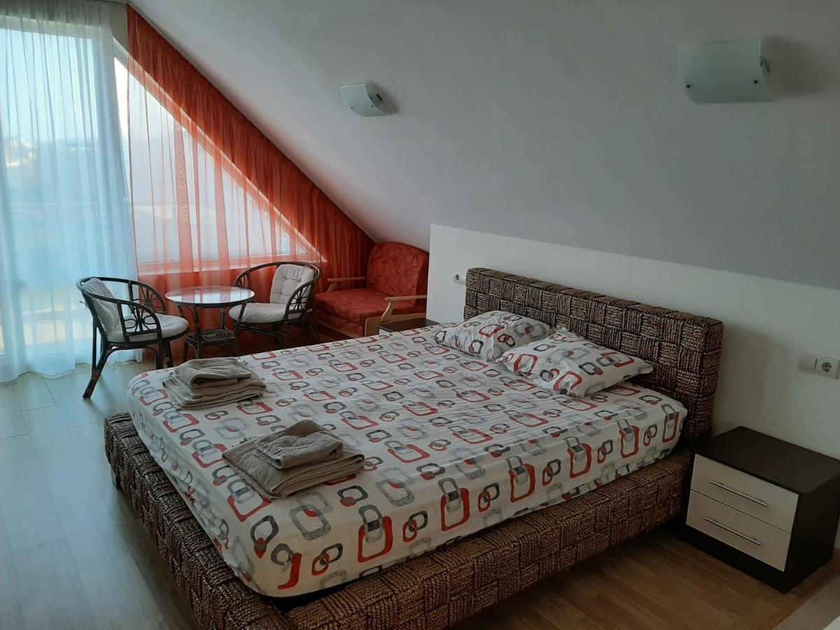 Alexander Lozenets Beach Complex Apartment מראה חיצוני תמונה