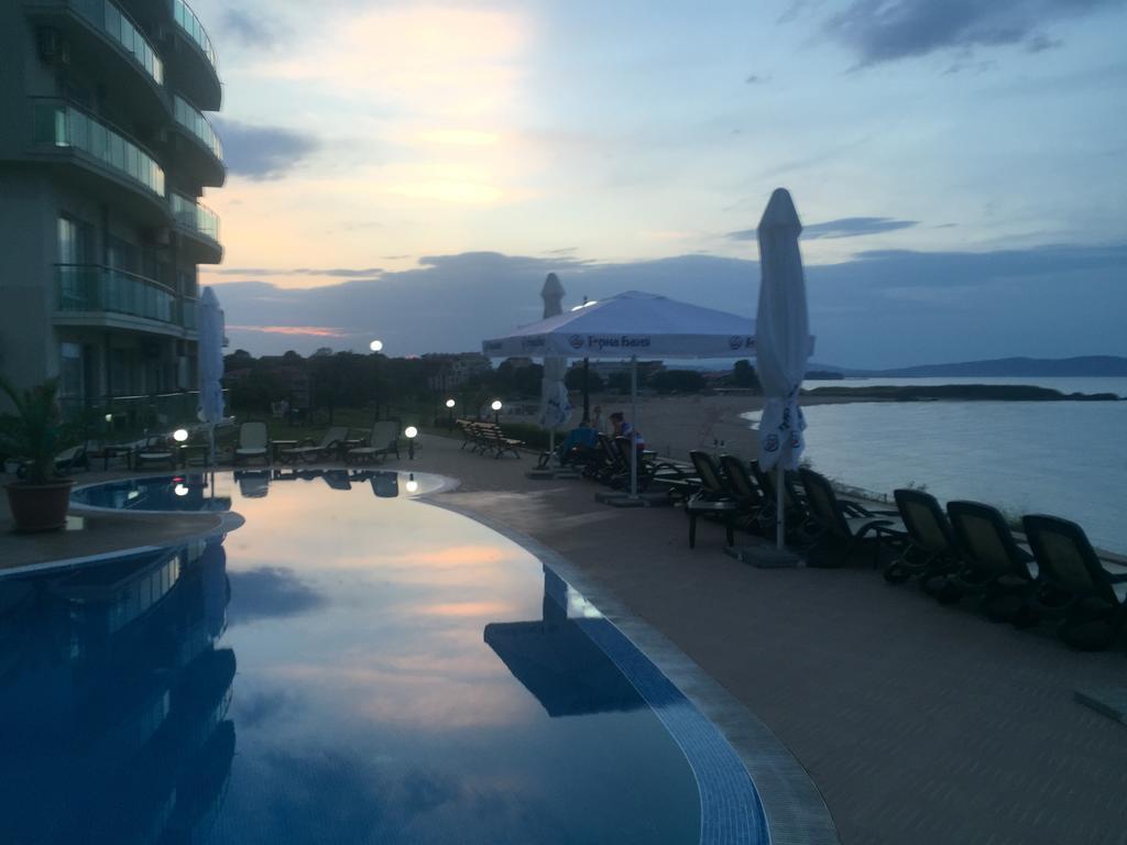 Alexander Lozenets Beach Complex Apartment מראה חיצוני תמונה
